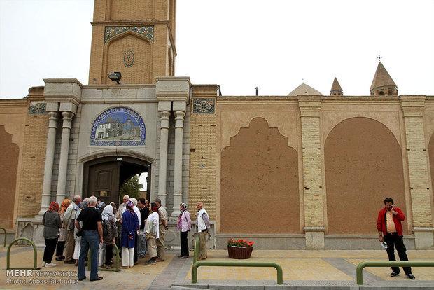 میانگین حضور گردشگران استان اصفهان طی 10 سال تغییری نداشته است