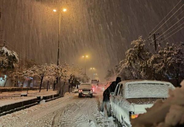 جاده های 9 استان زیر بارش برف و باران است